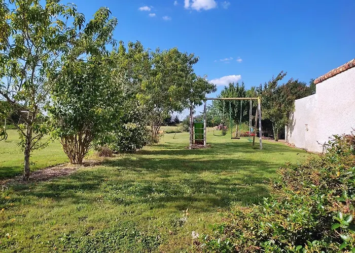 De La Petite Fosse Aux Loups بيت للعطل Sainte-Radegonde (Gironde)
